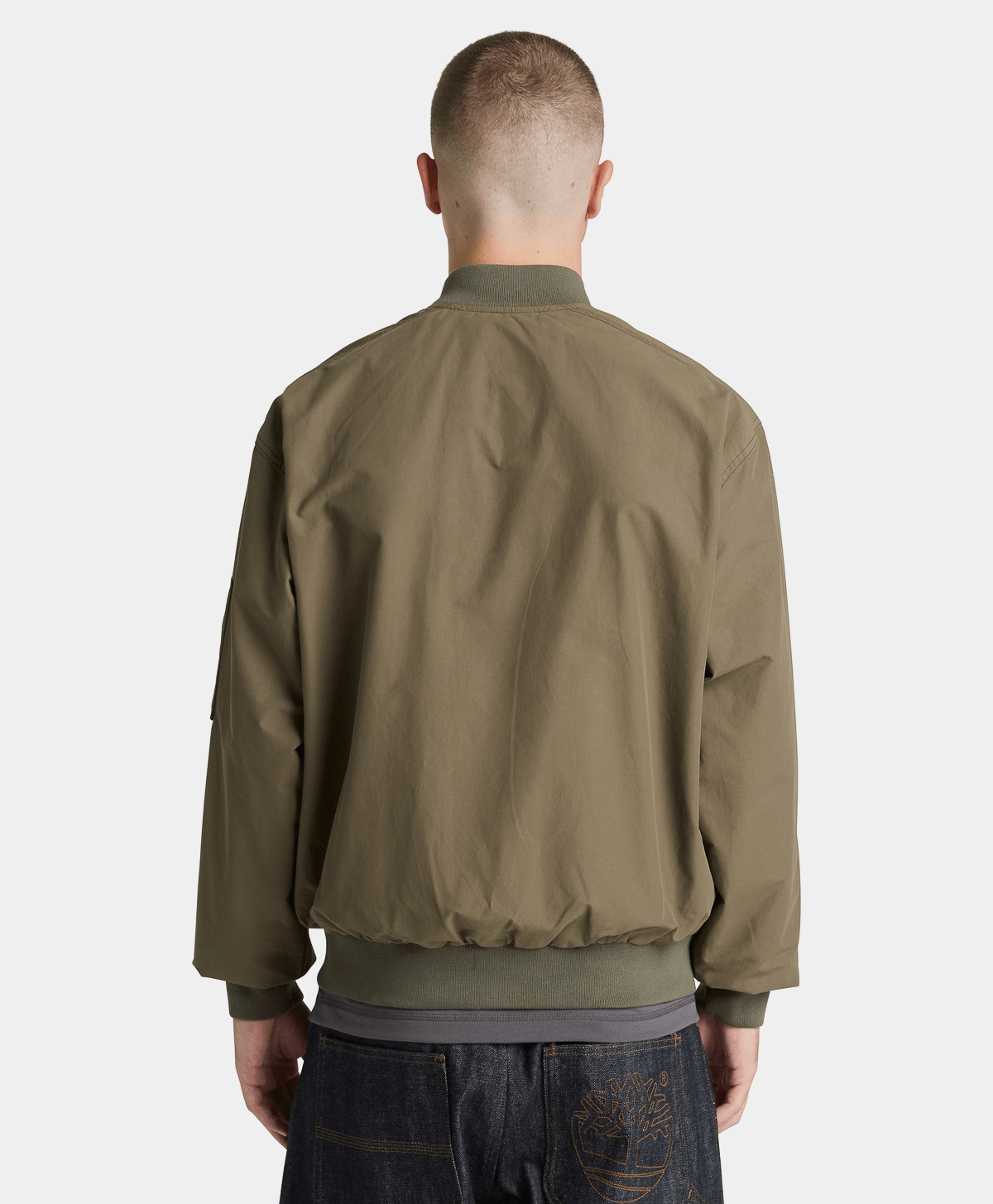 Bomber utilitaria repelente al agua para hombre